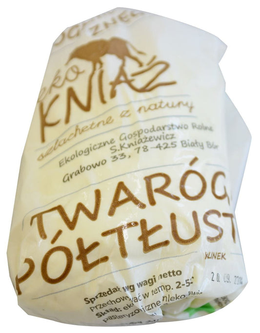 Hüttenkäse von KNIAŹ in Halbfett-Variante, ca. 300 g, cremige Textur, in der Verpackung sichtbar