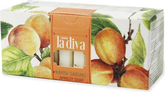 Boutique Aprikose Stückseife von LA DIVA, 225 g, mit frischem Aprikosenduft und handgefertigtem Design.
