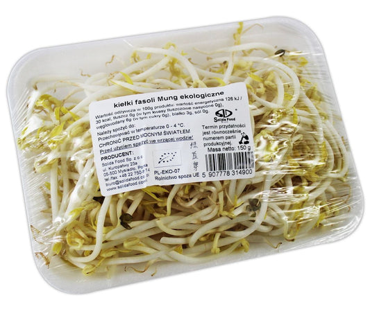 Frische BIO PLANET Mungobohnensprossen, ca. 150 g, in einer transparenten Schale auf weißem Hintergrund.