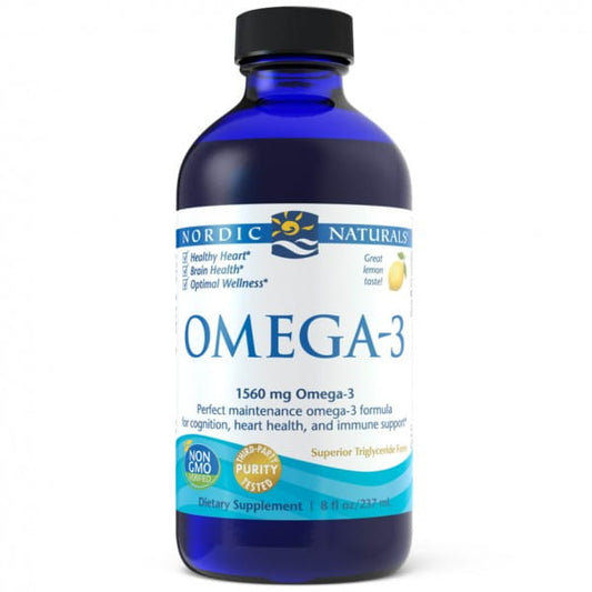 NORDIC NATURALS Omega 3 Flasche 237 ml, Nahrungsergänzungsmittel mit Fischöl, Nahaufnahme der Flasche auf weißem Hintergrund