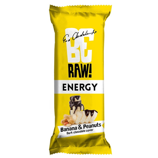 Bananen-Nuss-Riegel in Schokolade von BERAW, energiereicher Snack mit Banane und Nüssen, 40g, auf einem weißen Hintergrund.