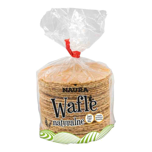 Knusprige natürliche Waffeln von NAURA, 100 g, mit goldener Farbe und zartem Geschmack, auf einem weißen Teller serviert